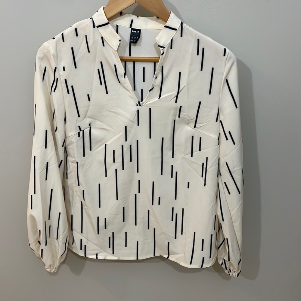 Yellow/cream color blouse